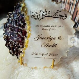 Crafted Elegance: Your Personalized Resin Art Awaits!